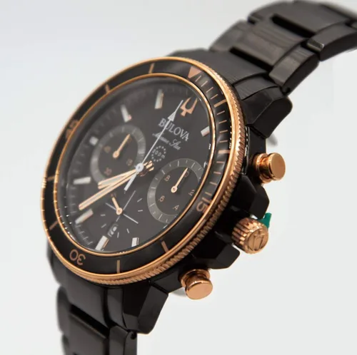 Vista 4 de Bulova Mens Marine Star - 98B302