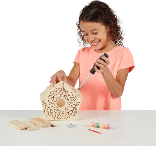 Vista 3 de Kit para construir tu propia pajarera, de Melissa & Doug