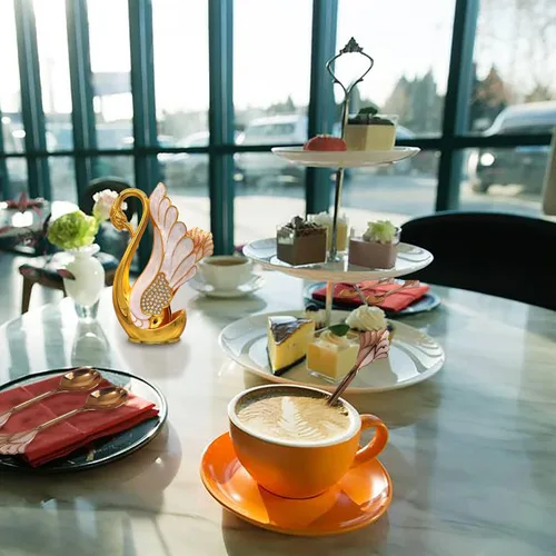Vista 5 de Soporte de base de cisne con 6 cucharas de postre de café, organizador de cucharas de café de metal, cucharadita de fruta, postre, cubiertos