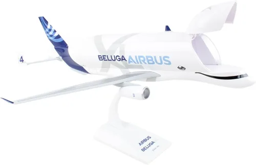 Vista 5 de Daron SkyMarks Airbus Beluga A300-600ST #1 1/200 (SKR666)