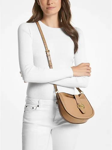 Vista 3 de Michael Kors Bolso bandolera tipo hobo con logotipo pequeño de Gabby, Camello