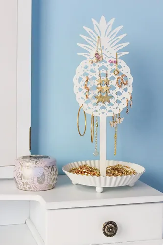 Vista 4 de Organizador de aretes de piña, exhibición de árbol de joyería de pie de metal con bandeja para anillos, decoración de playa tropical costera (blanco)