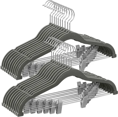 Vista 18 de SONGMICS Paquete de 20 perchas para pantalones, perchas de terciopelo de 16.7 pulgadas de largo con clips ajustables, perchas resistentes