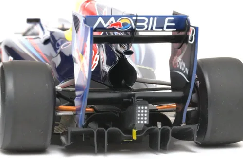 Vista 7 de Tamiya 300020067 1:20 Red Bull Racing Renault RB6