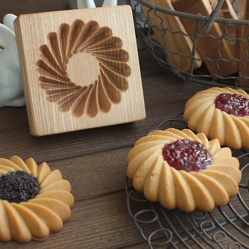 Vista 9 de Molde de Galletas de Madera Herramienta de Decoración de Galletas de Madera Moldes de Galletas 3D Molde de Hornear Gracioso Arte de Relieve Navidad