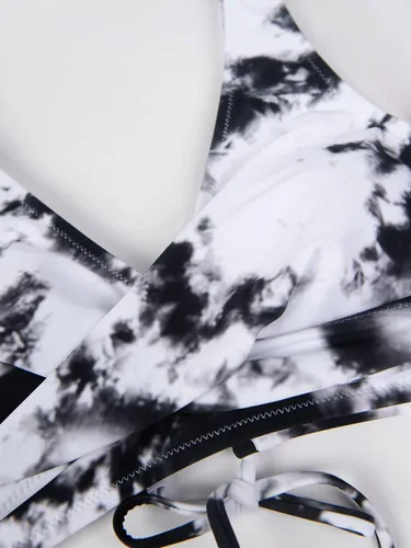 Vista 7 de CUPSHE - Bikini para mujer - Traje de baño de dos piezas con estampado floral y tiras. Negro