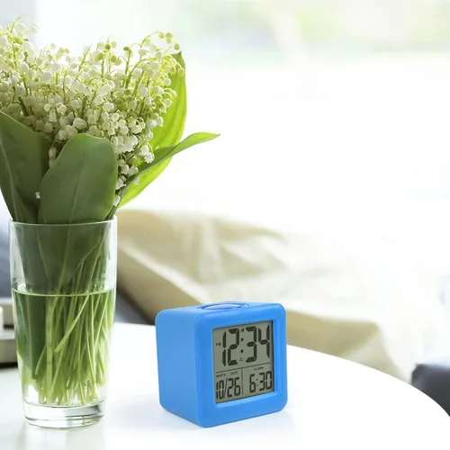 Vista 6 de Equity 73005 - Reloj despertador LCD con luz inteligente, color azul