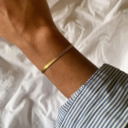 Vista 5 de Hey Harper Pulsera de oro para mujer a la moda, joyería impermeable delicada de 14 quilates para todos los días