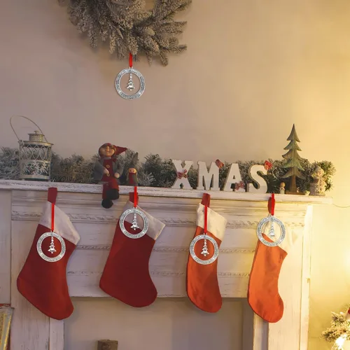 Vista 7 de Jinei 6 adornos de corona de Navidad a granel 2026 de peltre sólido con árbol giratorio de metal para Navidad, regalo decorativo de recuerdo