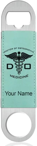 Vista 9 de LaserGram Abrebotellas, DO Doctor en Medicina Osteopática, grabado personalizado incluido (cuero sintético, negro y dorado)