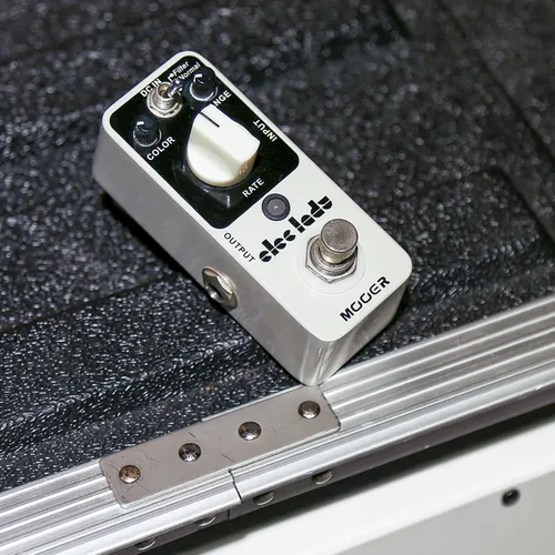 Vista 6 de MOOER E-lady Pedal Flanger Analógico, Modo Filtro, Efectos Oscilador, Bypass Verdadero