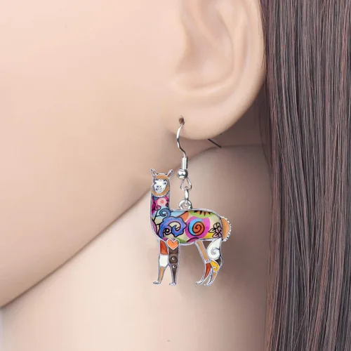 Vista 2 de NEWEI Pendientes de alpaca de aleación esmaltada de América del Sur, colgantes de moda, joyería única de animales para mujeres y niñas, Metal, Sin
