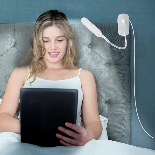 Vista 7 de COLORLIFE Lámpara de escritorio con clip, 7 W, 2600 mAh, cuello de cisne flexible, funciona con pilas, lámpara de lectura recargable con abrazadera