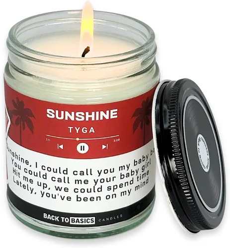 Vista 28 de Velas Back to Basics Todo lo que quiero para Navidad - Vela perfumada de 9oz de cera de soya con aroma a árbol de Navidad para decoración