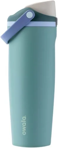 Vista 25 de Botella de agua Owala FreeSip con aislamiento de acero inoxidable con pico de dos vías, pajita incorporada y asa de cubo, fabricada para viajes