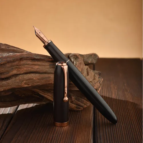 Vista 7 de HONG DIAN Pluma estilográfica A10, punta suave extra fina, madera de ébano negro con diseño de tapa magnética y juego de caja de metal