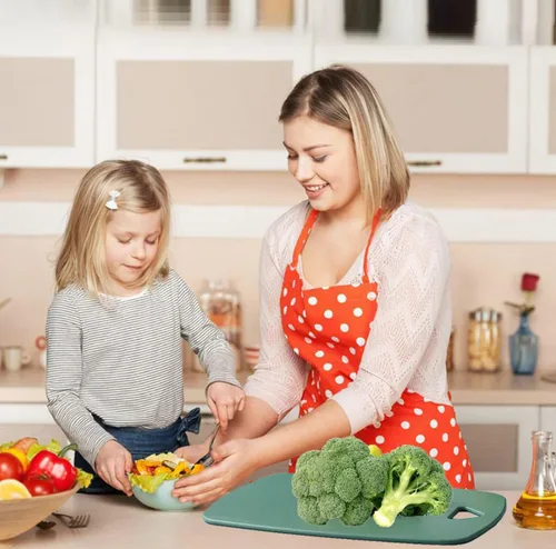 Vista 7 de Juego de 3 tablas de cortar para cocina, tablas de cortar de plástico, tablas gruesas para carne, verduras, frutas, con mango de fácil agarre, aptas