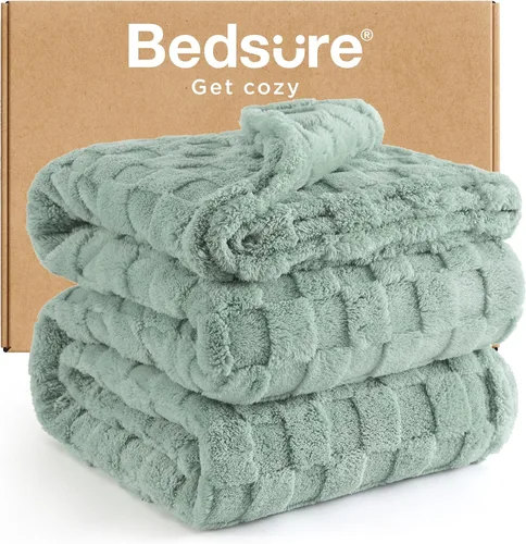 Vista 62 de Bedsure GentleSoft - Manta verde salvia para sofá, manta de forro polar a cuadros, regalos de Navidad para mujeres, hombres y niñas, bonita manta