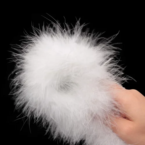 Vista 4 de Boa de plumas de marabú esponjosa de 72 pulgadas de largo para mujer, manualidades, decoración del hogar, 0.78 oz Blanco