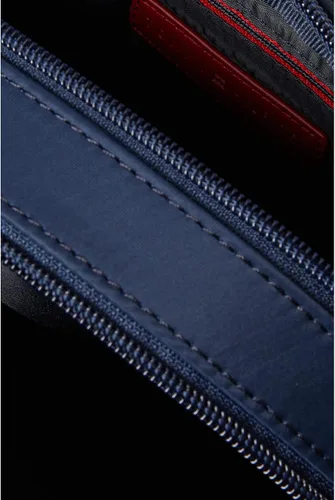 Vista 3 de Tommy Hilfiger Cynthia II - Bolso cruzado para cámara, nailon liso