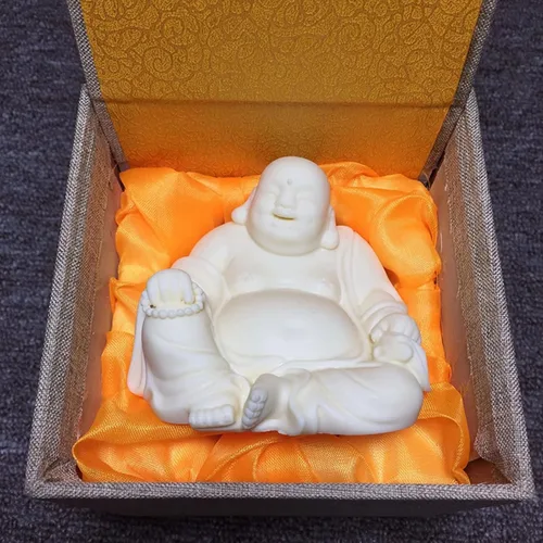 Vista 7 de Estatua de Buda riendo blanca para decoración de oficina en casa, pequeña figura de Buda para Feng Shui, buena suerte, riqueza y felicidad