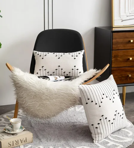 Vista 2 de Fundas de almohada boho de 12 x 20 pulgadas, juego de 2 almohadas decorativas para cama, fundas de almohada neutras color beige con línea negra