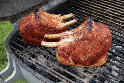 Vista 6 de Hardcore Carnivore Rojo: Condimento multiusos (coctelera de 11 onzas) Hecho en Texas, para cerdo, pollo, barbacoa, asar a la parrilla y ahumar