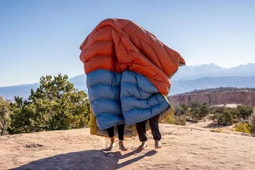 Vista 7 de Kelty Galactic Down - Saco de dormir de 30 grados, 550 Fill Power RDS Trackable Down, mochilero y campamento, cierre juntos para saco de dormir 2P