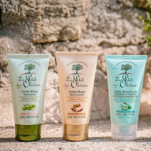 Vista 5 de Le Petit Olivier Crema hidratante para manos Express - Aloe Vera y té verde - Hidratación expresa - Sin sensación grasa o pegajosa - La piel es
