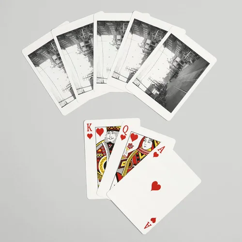 Vista 7 de Lantern Press Ballard Avenue in Seattle, WA Photograph, 52 Playing Cards for Adults, Poker Size Card Deck