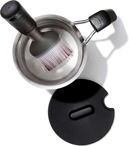 Vista 10 de OXO Good Grips - Herramientas de asar a la parrilla, olla y cepillo, color negro