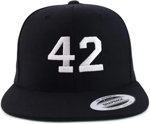 Vista 2 de Trendy Apparel Shop Gorra de béisbol bordada con pico plano bordado de hilo blanco número 42