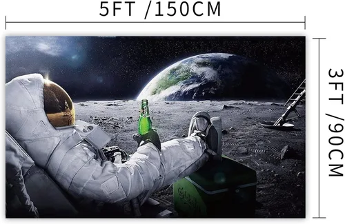 Vista 2 de Bandera de astronauta relajante y bebiendo cerveza en la luna en el espacio exterior, tapiz divertido póster duradero de hombre con ojales de latón.