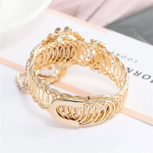Vista 6 de CdyBox Reloj de pulsera de cuarzo con tachuelas de diamantes para mujer, reloj de pulsera de aleación abierta de moda