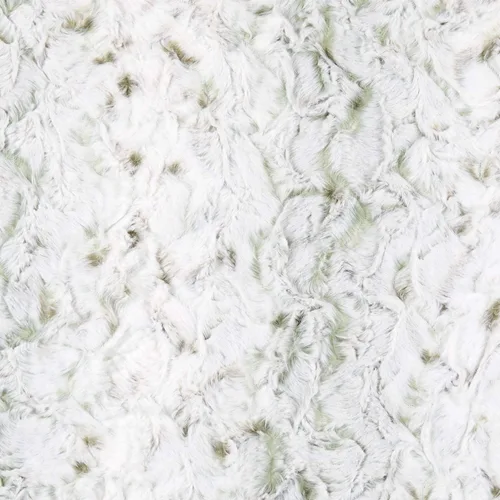 Vista 4 de Shannon Minky Luxe Cuddle Snowy Owl Basil, tela por yarda Albahaca