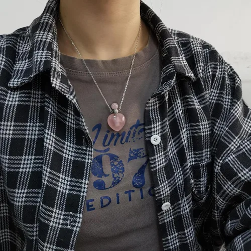 Vista 32 de Perfume Bottle Necklace Heart Shape, Amethyst Necklace Healing Crystal for Women, Essential Oil Diffuser Bottle Necklace Jewelry for Liquid