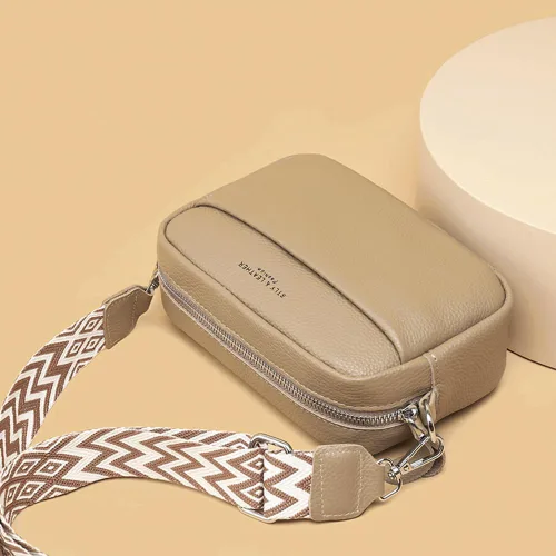 Vista 6 de Bolso cruzado pequeño para mujer, de piel auténtica, bolso cruzado para cámara, bolso cruzado para mujer con correa de guitarra
