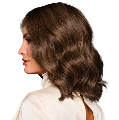 Vista 2 de Raquel Welch Bella Vida - Peluca ondulada en capas, 100% atada a mano, longitud de hombro por Hairuwear, gorra pequeña promedio, RL10/12 castaño