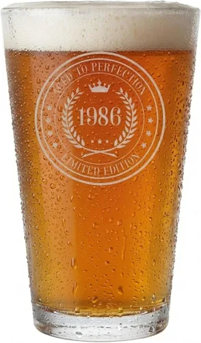 Vista 13 de Spotted Dog Company Vaso de pinta grabado vintage de 1986 de 16 onzas – Regalos de feliz cumpleaños 40 para hombres y mujeres, saludos a cumplir 40