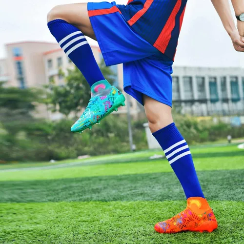 Vista 4 de MAUGELY Zapatos de fútbol para hombre con tacos firmes, ligeros, para correr, exteriores, cómodos, para entrenamiento, forro polar verde