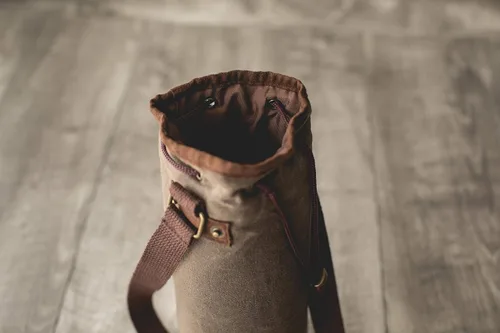 Vista 5 de PICNIC TIME Bolsa de lona encerada para vino, bolsa de lona encerada envejecida, bolsa de vino totalmente aislada, bolsa duradera para botellas