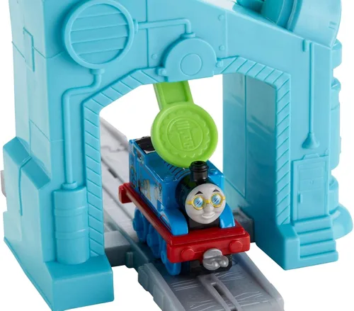 Vista 3 de Fisher-Price La aventuras de Thomas y sus amigos, Robot Thomas en una caja