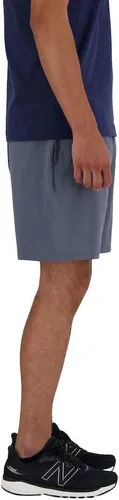 Vista 2 de New Balance Pantalón corto Sport Essentials para hombre de 7