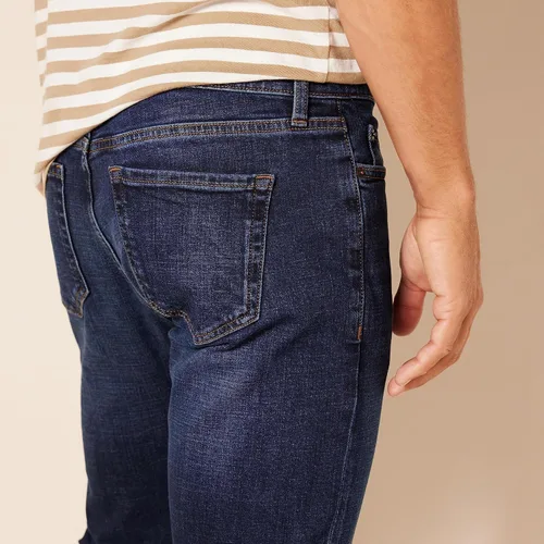 Vista 4 de Tienda Essentials Men's Slim-Fit Jeans