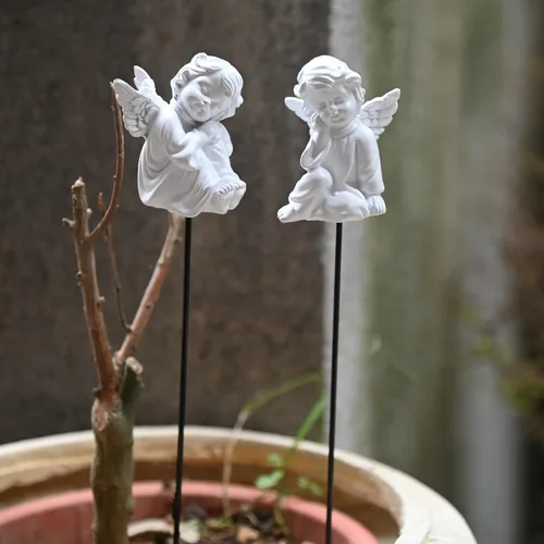 Vista 5 de OwMell Juego de 2 Estacas Decorativas de Jardín con Ángeles, Pequeños Adornos de Ángeles de Hadas para Jardín, Estatua Conmemorativa de Ángel