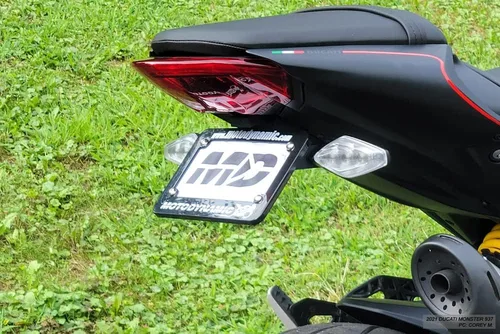 Vista 2 de Kit eliminador de guardabarros para Ducati Monster Monster+ 937 2021-2023