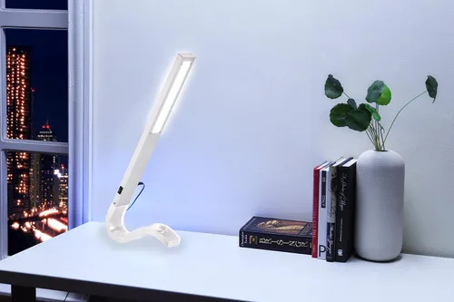 Vista 3 de Artiva USA Wave - Lámpara de escritorio LED de 6 vatios de diseño moderno y contemporáneo con luz nocturna, 18 pulgadas, color plateado