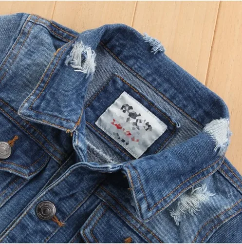 Vista 3 de Chaqueta vaquera básica con botones para bebé niño