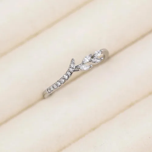 Vista 3 de Anillos de Banda de Eternidad de Oro GLOQUAT para Mujeres con Piedras CZ Anillos de Oro Finos Apilables Lindos Anillos de Eternidad de Diamante