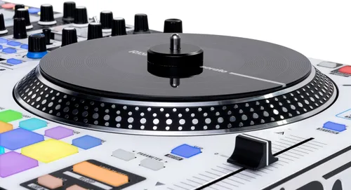 Vista 16 de Rane ONE MKII - Controlador motorizado Serato DJ Pro con 2 cubiertas, FX interno, control de Deep Stems para DJs de Scratch, clubes y eventos
